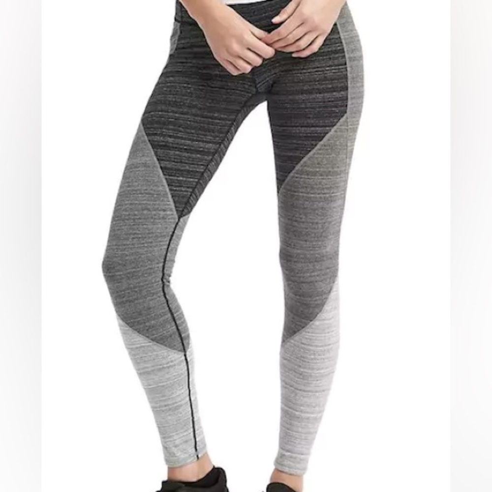 Grey leggings